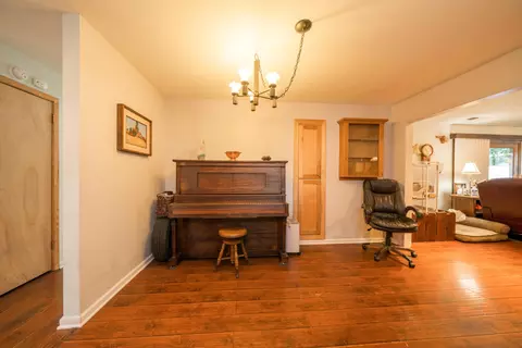 6908 Dennis Ct, Redding, CA 96001 photo 6