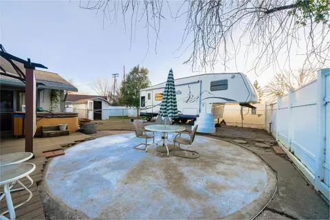 6908 Dennis Ct, Redding, CA 96001 photo 21