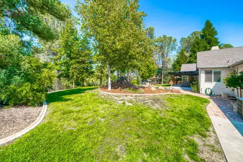 2030 Dream St, Redding, CA 96001 photo 79