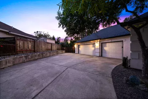 2030 Dream St, Redding, CA 96001 photo 95