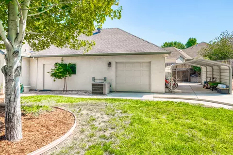 2030 Dream St, Redding, CA 96001 photo 77