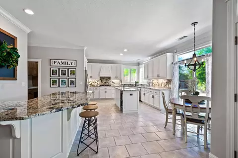 2030 Dream St, Redding, CA 96001 photo 25
