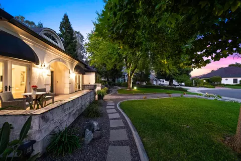 2030 Dream St, Redding, CA 96001 photo 18