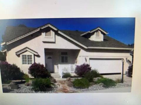 156 Franciscan Trl, Redding, CA 96003