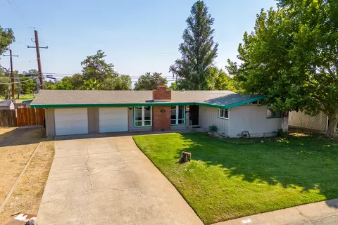 540 El Cerrito Dr, Red Bluff, CA 96080 photo 2