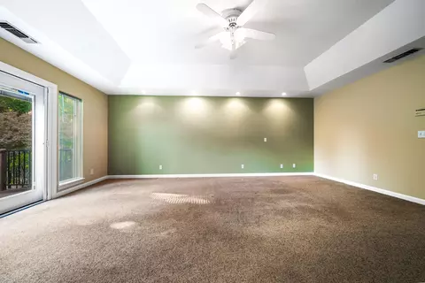 4251 Saratoga Dr, Redding, CA 96002 photo 15
