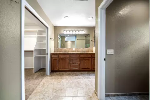 4251 Saratoga Dr, Redding, CA 96002 photo 16