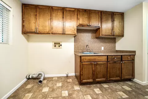 4251 Saratoga Dr, Redding, CA 96002 photo 31