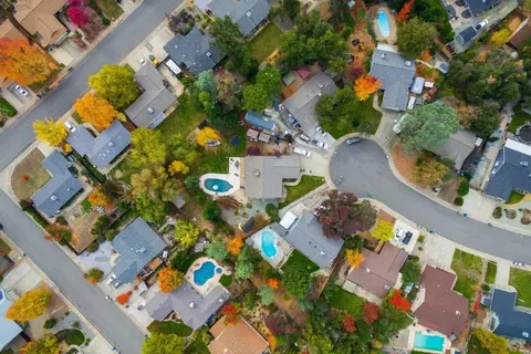 1107 Edgewood Dr, Redding, CA 96003 photo 50