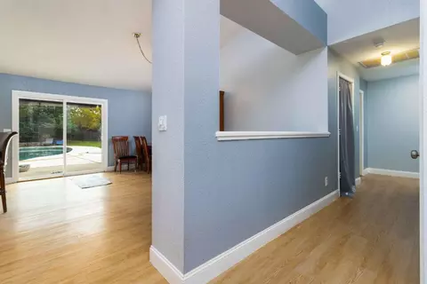 1107 Edgewood Dr, Redding, CA 96003 photo 9