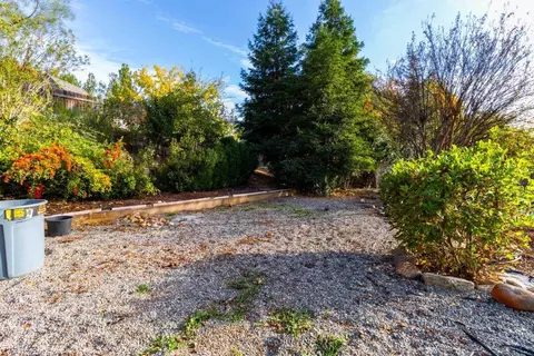 1107 Edgewood Dr, Redding, CA 96003 photo 39