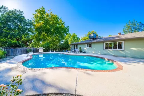 1417 Carter Way, Redding, CA 96002 photo 32