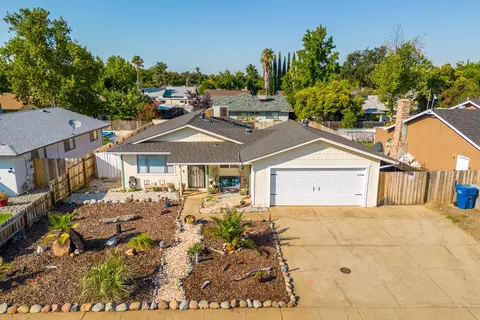 2404 Celestial St, Redding, CA 96002 photo 18
