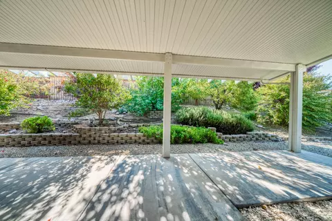 1251 Diamond Bar Ct, Redding, CA 96003 photo 14