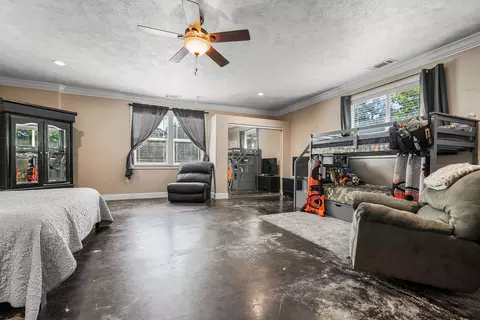 13650 Kitty Hawk Ln, Redding, CA 96003 photo 18