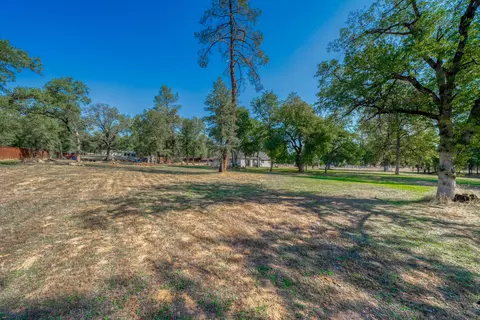13650 Kitty Hawk Ln, Redding, CA 96003 photo 33