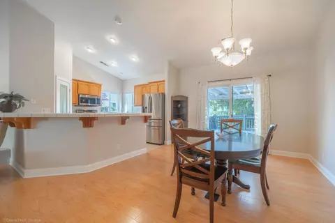 4553 Shannon Pl, Redding, CA 96001 photo 9