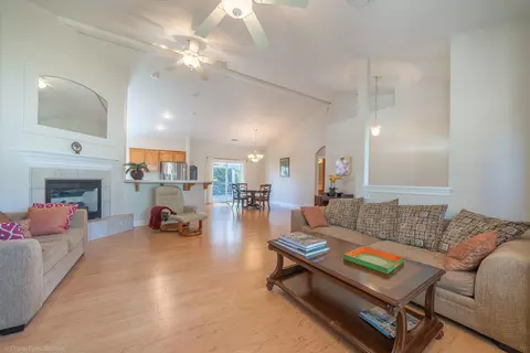 4553 Shannon Pl, Redding, CA 96001 photo 7