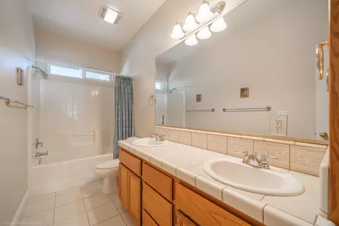 4553 Shannon Pl, Redding, CA 96001 photo 14
