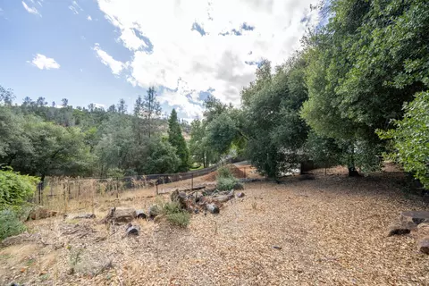 4553 Shannon Pl, Redding, CA 96001 photo 24