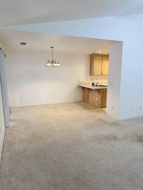 1449 Setter Dr, Redding, CA 96003 photo 3