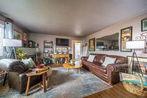 1344 Jeffries Ave, Anderson, CA 96007 photo 2