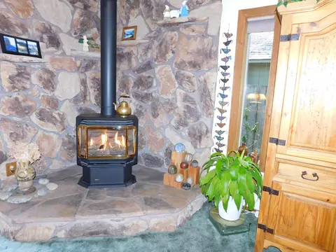 20327 Cedar St, Burney, CA 96013 photo 9