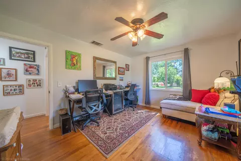 22088 Reading Dr, Anderson, CA 96007 photo 27