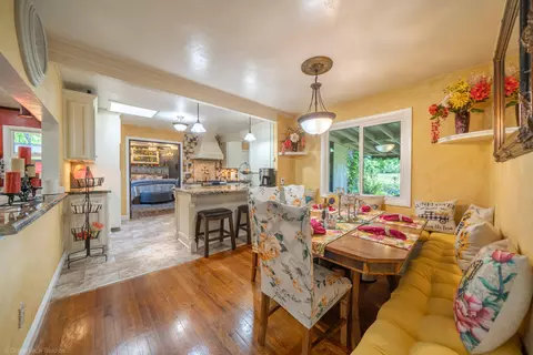 22088 Reading Dr, Anderson, CA 96007 photo 17