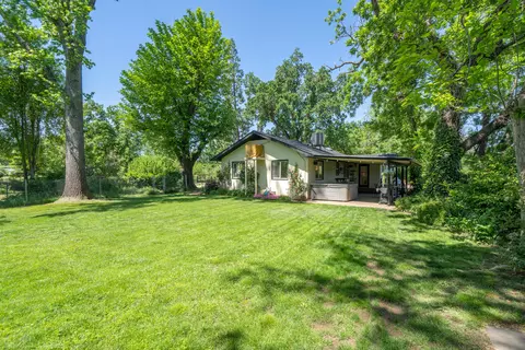 22088 Reading Dr, Anderson, CA 96007 photo 39