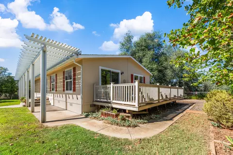 21092 Hackett Ln, Redding, CA 96003 photo 23