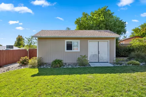2976 Starlight Blvd, Redding, CA 96001 photo 14
