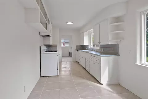 2865 Irwin Rd, Redding, CA 96002 photo 13