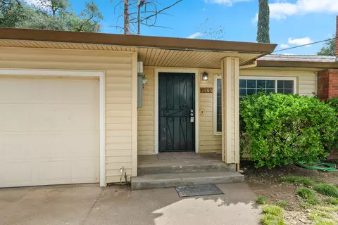 2865 Irwin Rd, Redding, CA 96002 photo 3