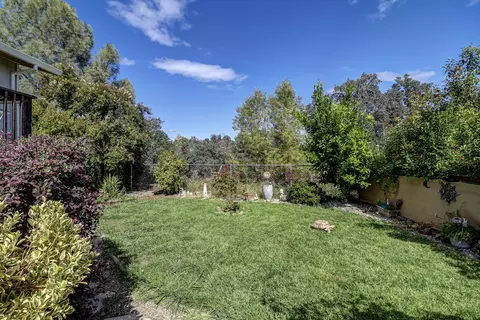 3734 Lake Forest Dr, Redding, CA 96003 photo 17