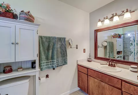 3734 Lake Forest Dr, Redding, CA 96003 photo 15