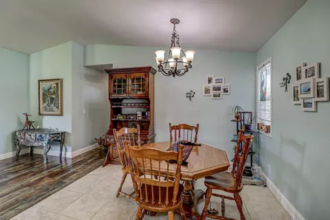 3734 Lake Forest Dr, Redding, CA 96003 photo 9