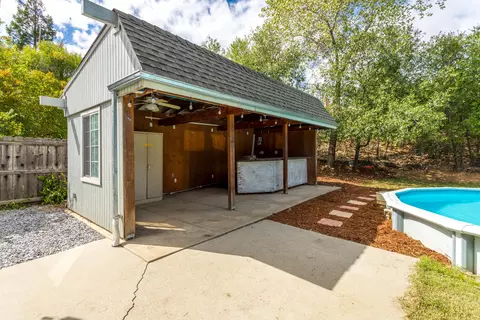936 Bahama Ct, Redding, CA 96003 photo 14