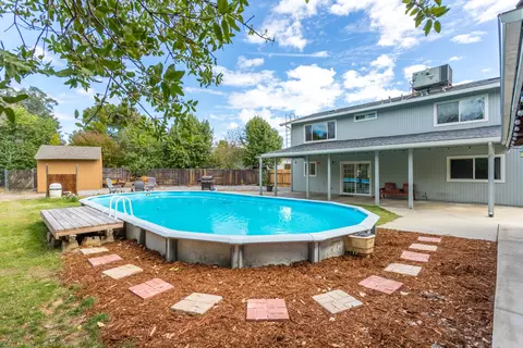 936 Bahama Ct, Redding, CA 96003 photo 13