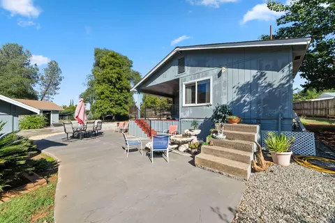 1523 Mistletoe Ln, Redding, CA 96002 photo 45