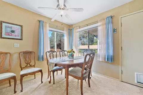1523 Mistletoe Ln, Redding, CA 96002 photo 31