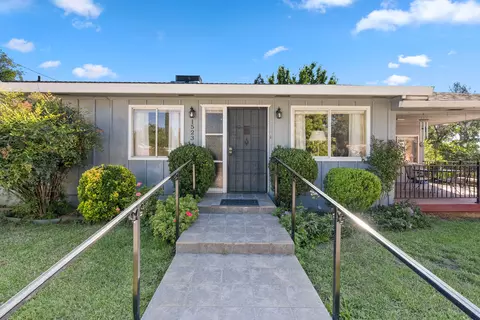 1523 Mistletoe Ln, Redding, CA 96002 photo 38