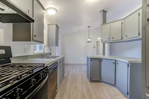 28129 Ca-44, Shingletown, CA 96088 photo 10