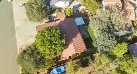 2565 Rainbow Ln, Redding, CA 96002 photo 34
