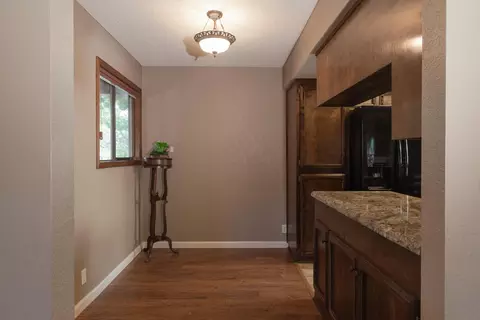 2565 Rainbow Ln, Redding, CA 96002 photo 7