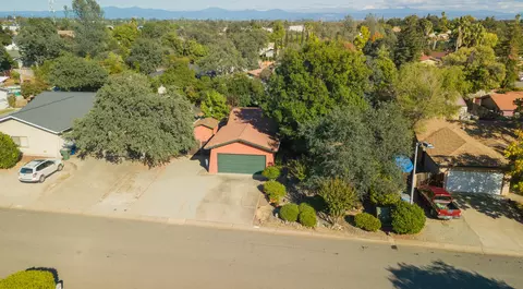 2565 Rainbow Ln, Redding, CA 96002 photo 35