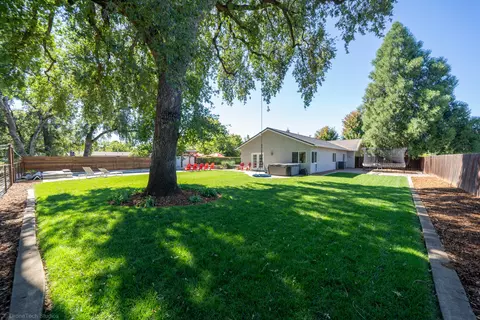 11429 Hawley Rd, Redding, CA 96003 photo 34
