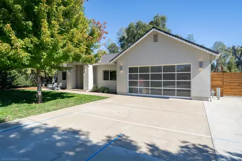 11429 Hawley Rd, Redding, CA 96003 photo 3