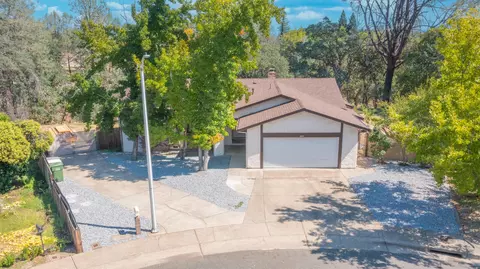 4044 Remington Dr, Redding, CA 96001 photo 11