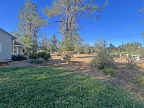 6570 Oak St, Anderson, CA 96007 photo 21